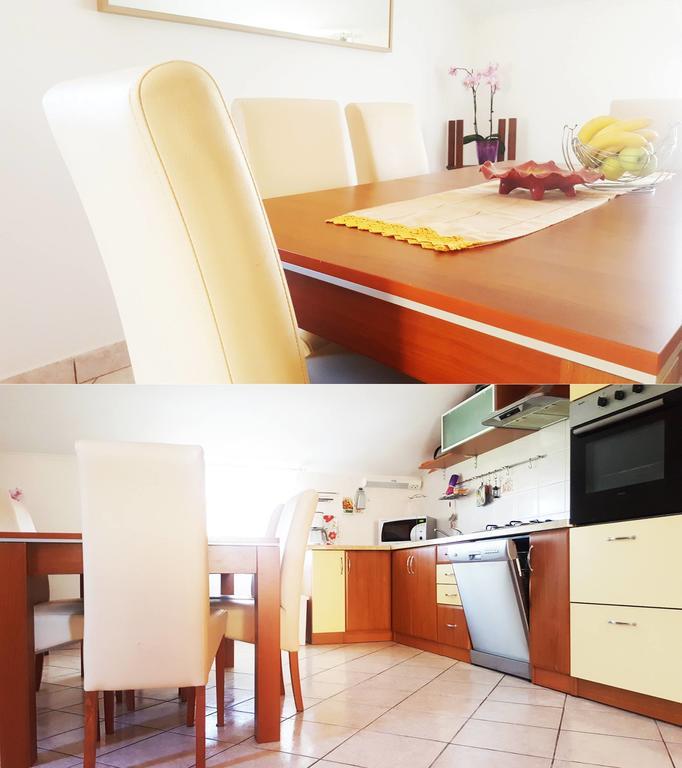 Guest House Ilic Loborika Bagian luar foto